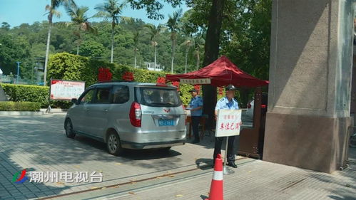 免費開放停車場緩解黃金周停車高峰，商超柜臺跟進優化服務